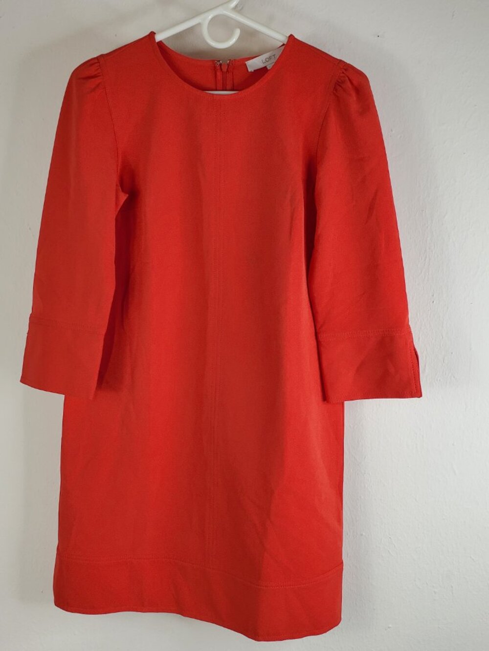 LOFT Red Mini Sheath Dress Women’s Size 2 ~ 3/4 Slit Sleeve